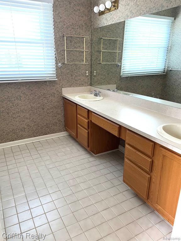 7597 RADCLIFFE, Brighton, MI 48114 — Photo 13