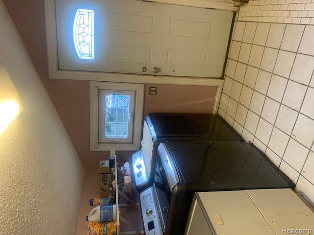 465 Schoolhouse Street, Ortonville, MI 48462 — Photo 24