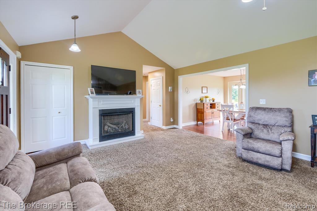 10795 Fisher Road, Yale, MI 48097 — Photo 11