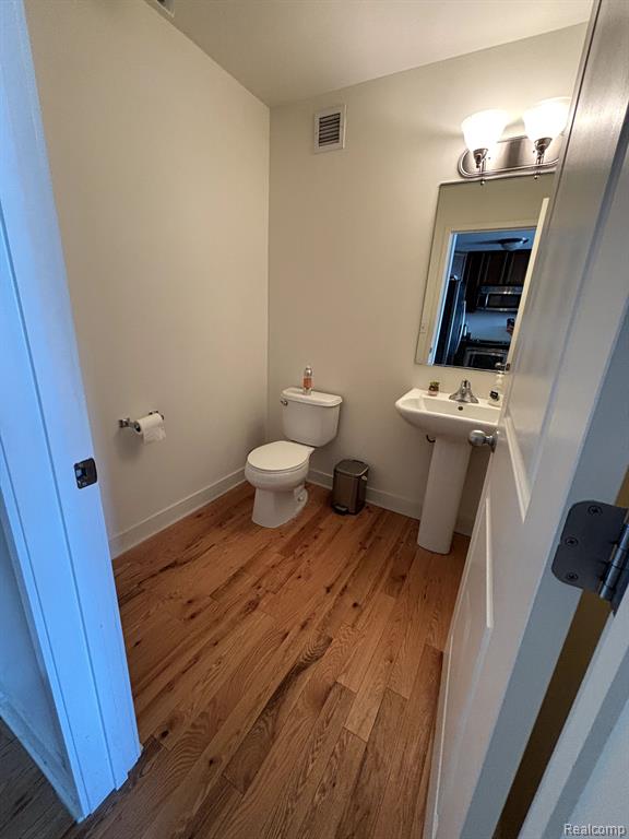 111 N ASHLEY Street - Photo 4