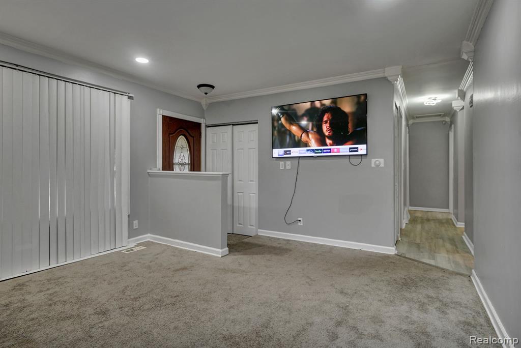 5616 Griggs Drive, Flint, MI 48504 — Photo 7