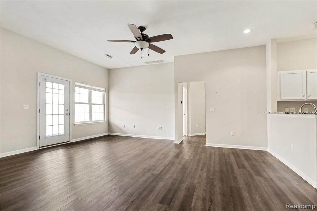 2279 S Main Street - Photo 3