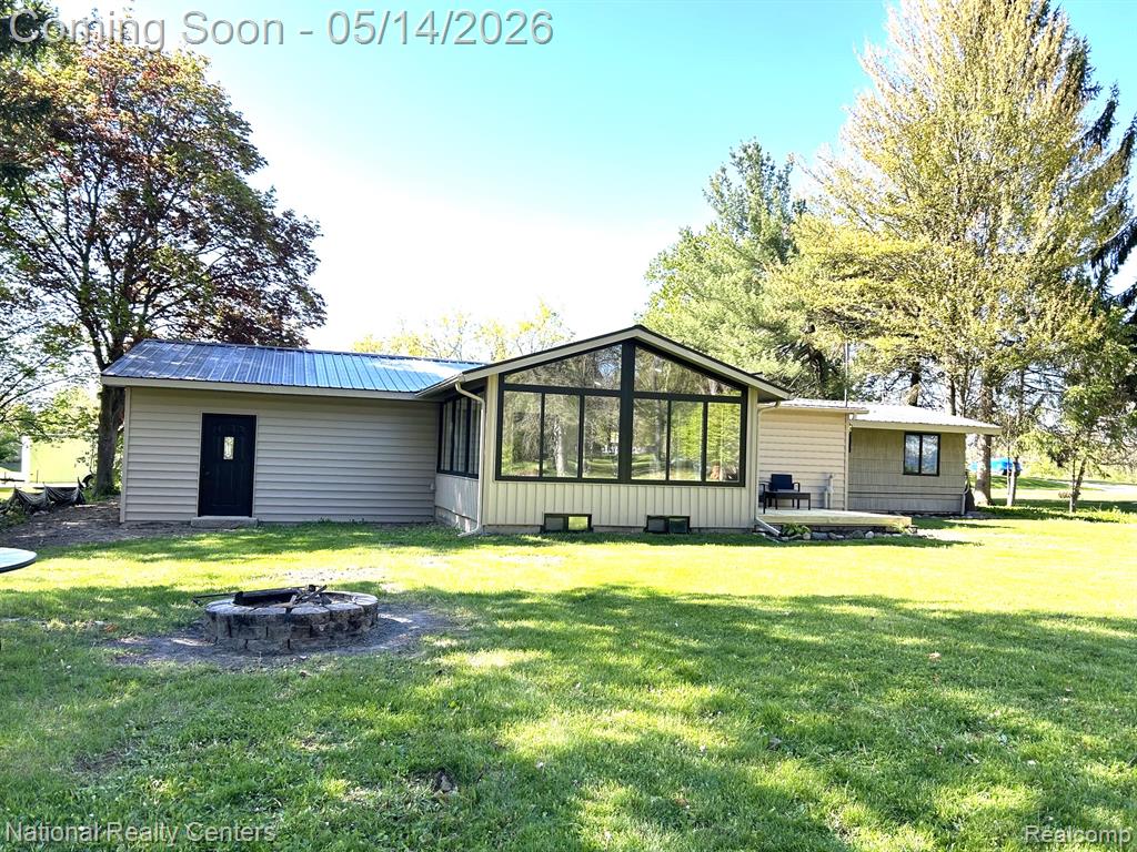 10197 Dar Lane, Goodrich Vlg, MI — Photo 8
