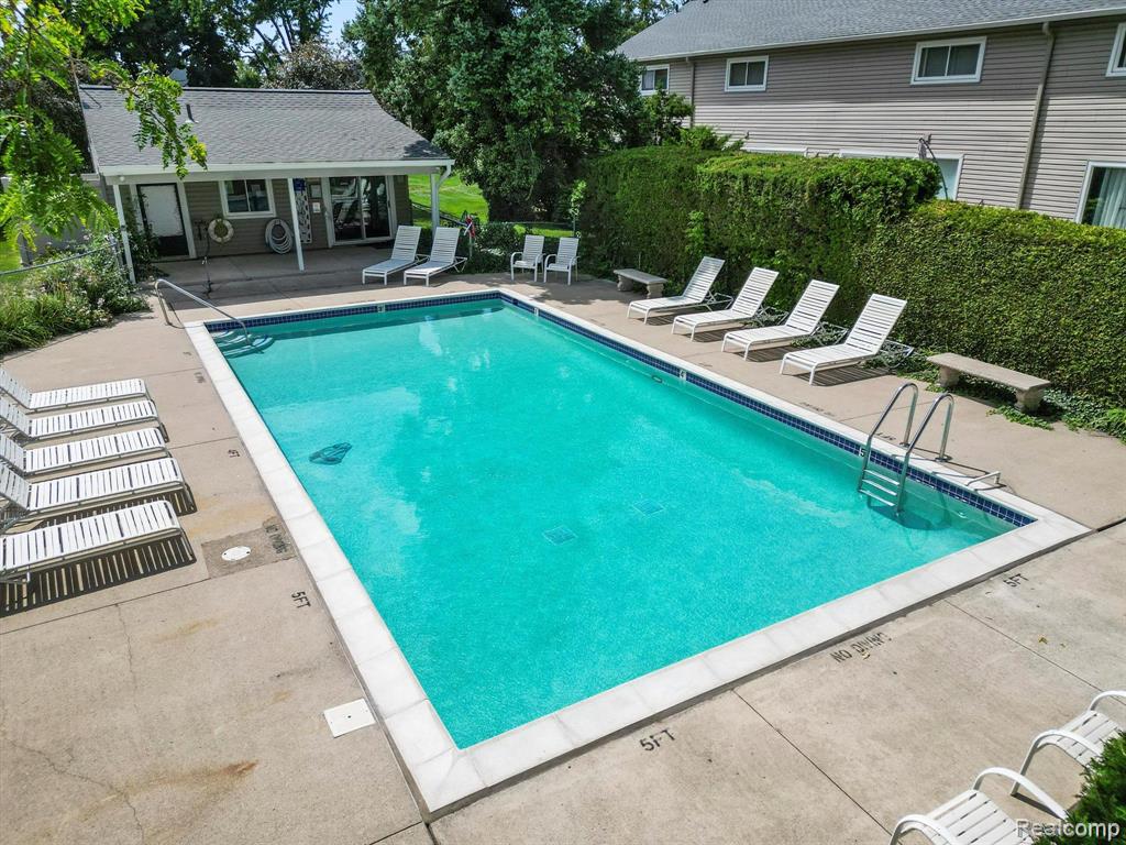 759 KIRTS Boulevard, Troy, MI 48084 — Photo 26