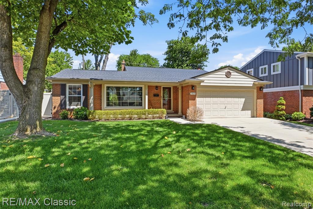 1628 Lexington Street, Plymouth, MI 48170