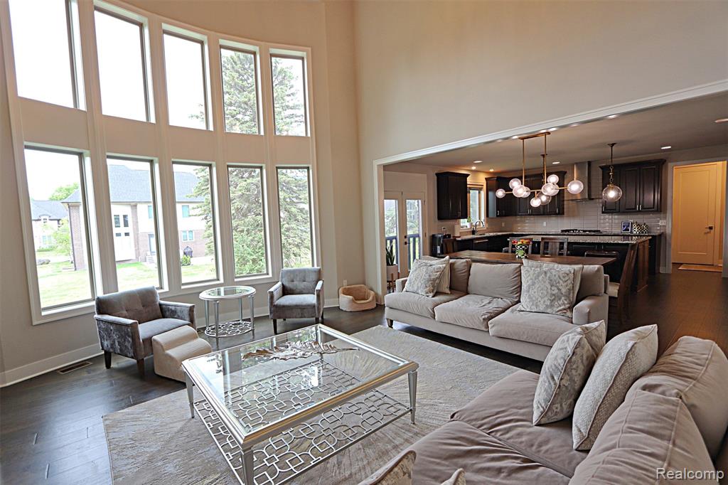 4966 Park Manor Drive, Troy, MI 48098 — Photo 17