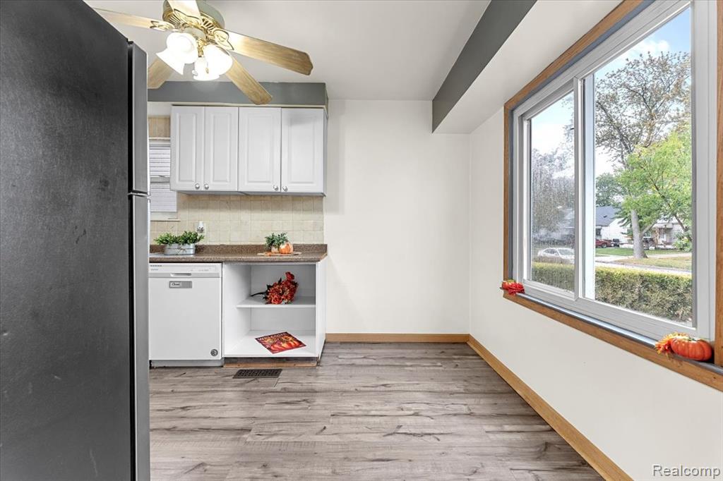5097 Niagara Street, Wayne, MI 48184 — Photo 7
