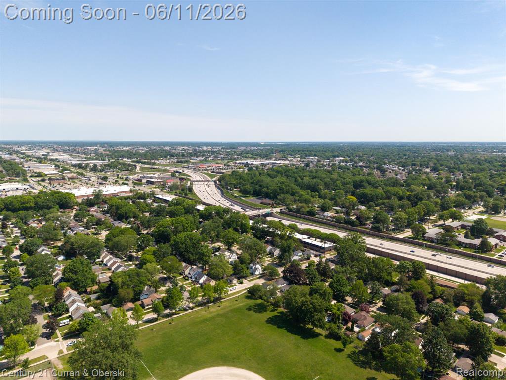 704 N Edison Avenue, Royal Oak, MI 48067 — Photo 42