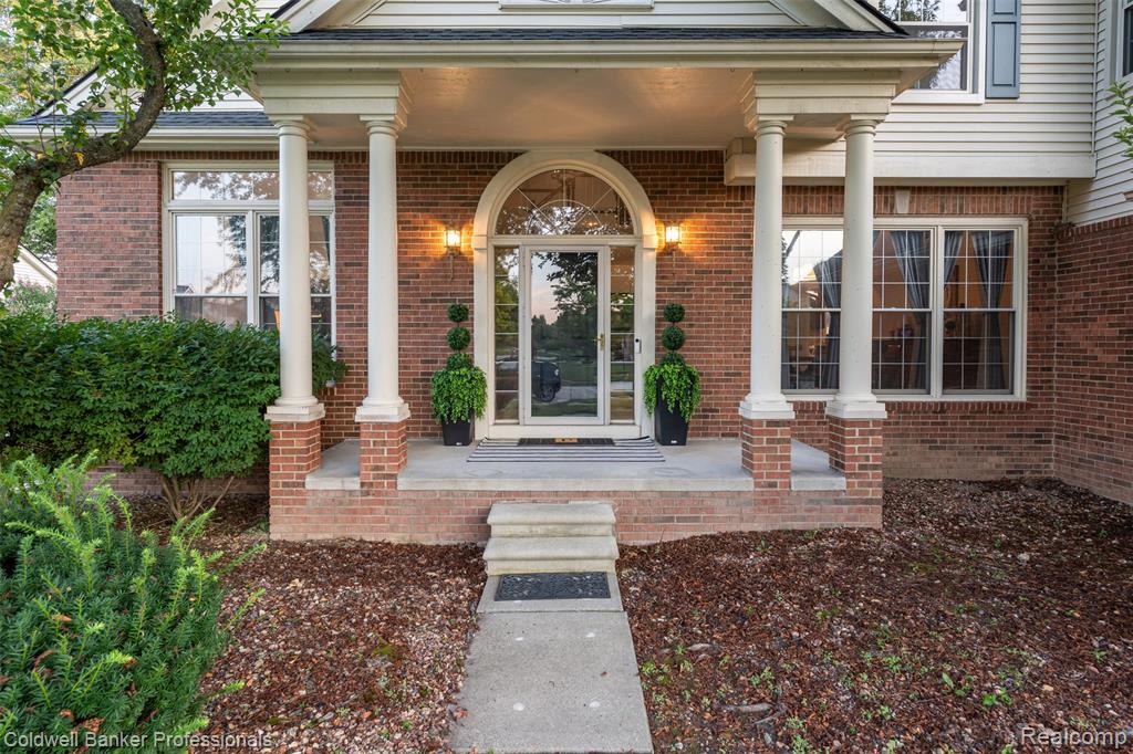 46969 Glastonbury Drive, Canton, MI 48188 — Photo 4