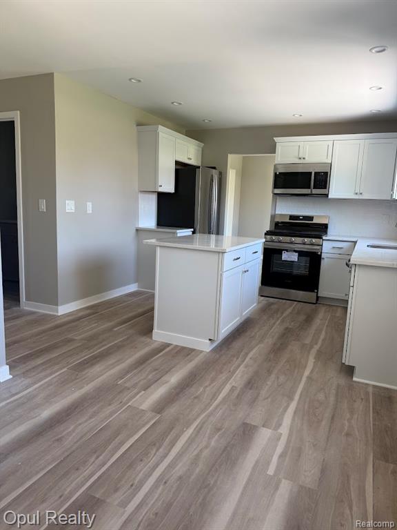 44250 Candlewood Drive, Canton, MI 48187 — Photo 16