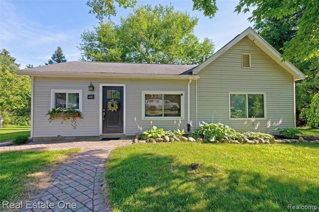 1505 S Lake Pleasant Road, Attica, MI 48412 — Photo 2