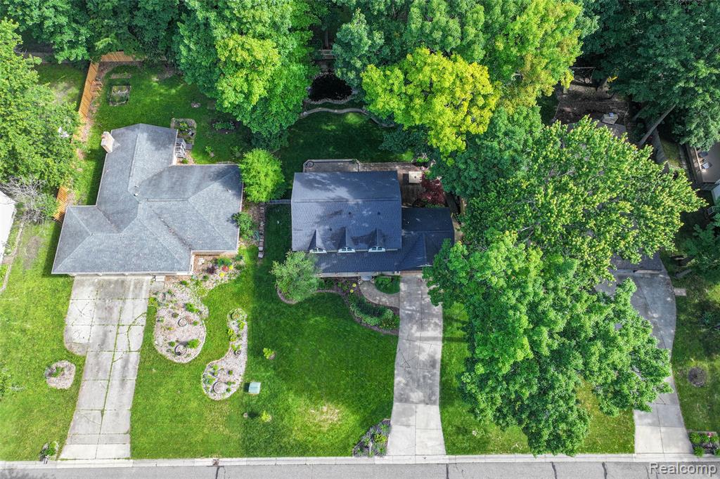 5327 Olde Saybrooke Road, Grand Blanc, MI 48439 — Photo 43