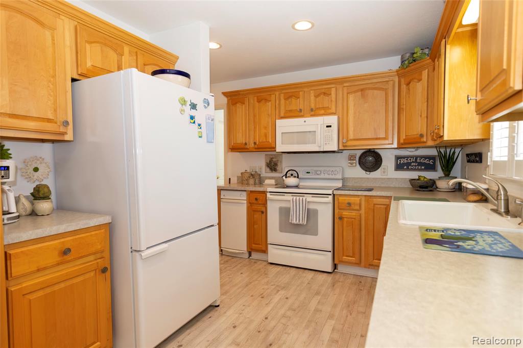 9755 Ford Street, Algonac, MI 48001 — Photo 9