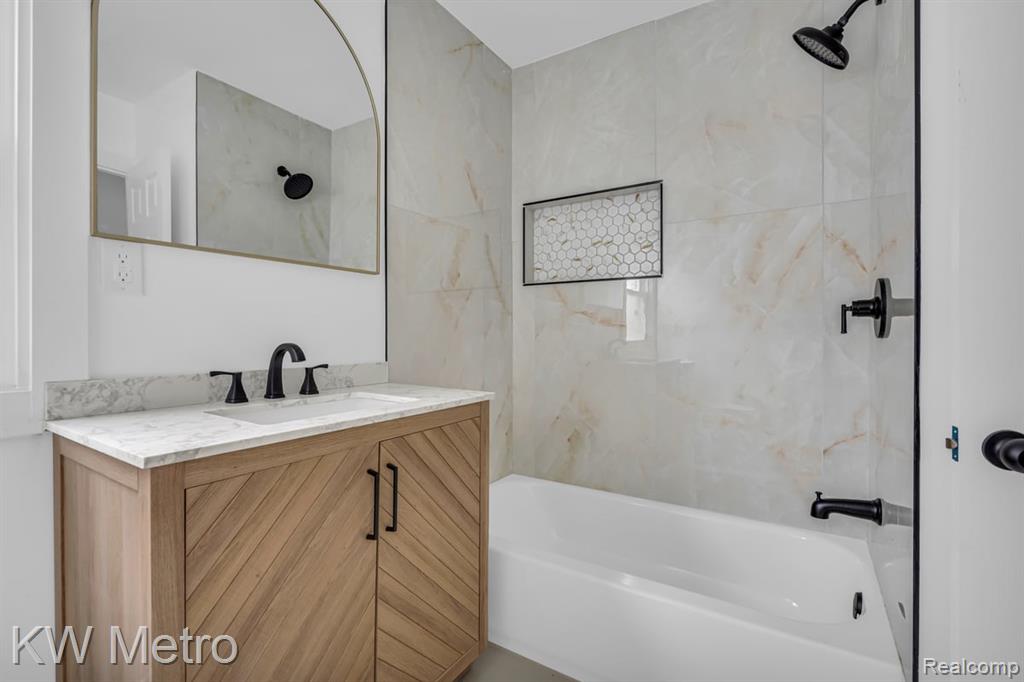 2677 Collingwood Street, Detroit, MI 48206 — Photo 17