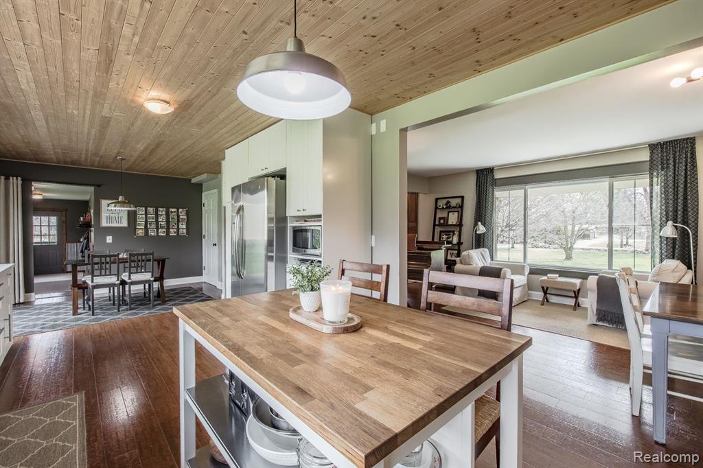 8650 KNOX Road, Clarkston, MI 48348 — Photo 17