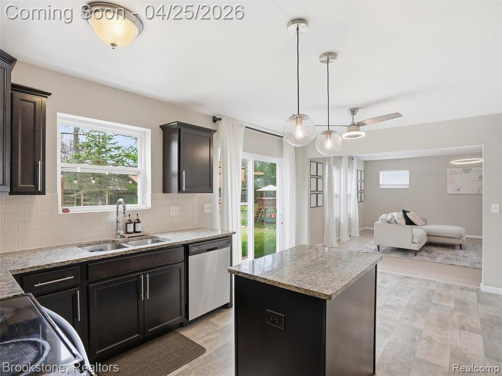 402 Ridgewood Drive, Ortonville, MI 48462 — Photo 18