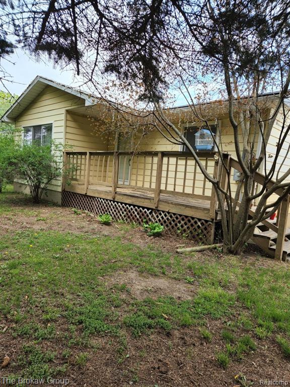 9448 WASHBURN Road, Columbiaville, MI 48421 — Photo 33