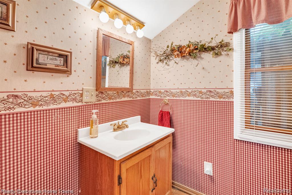 727 Minnie Street, Port Huron, MI 48060 — Photo 27