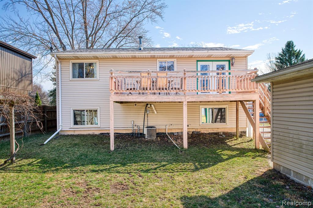 4136 CHICKORY Lane, Lansing, MI 48910 — Photo 22