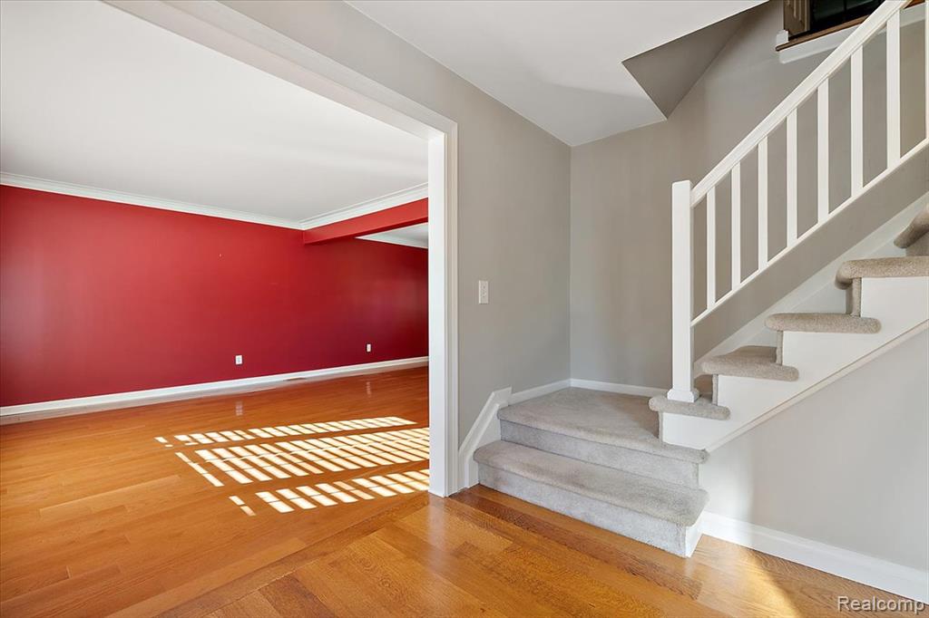 4147 Greensboro Drive, Troy, MI 48085 — Photo 9