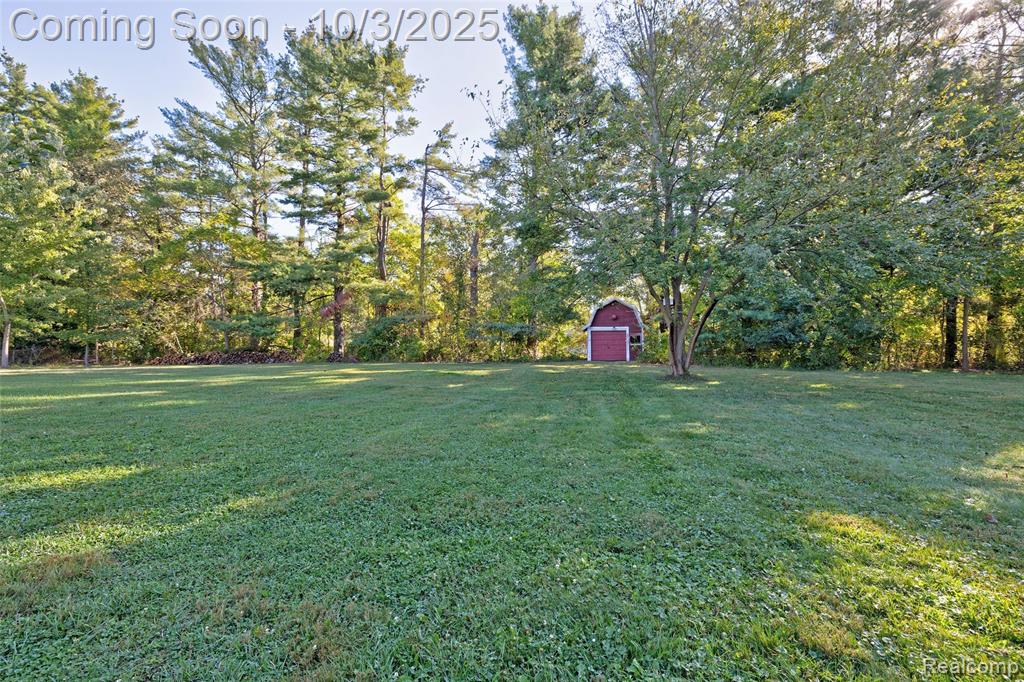 15105 Holly Road, Holly, MI 48442 — Photo 2