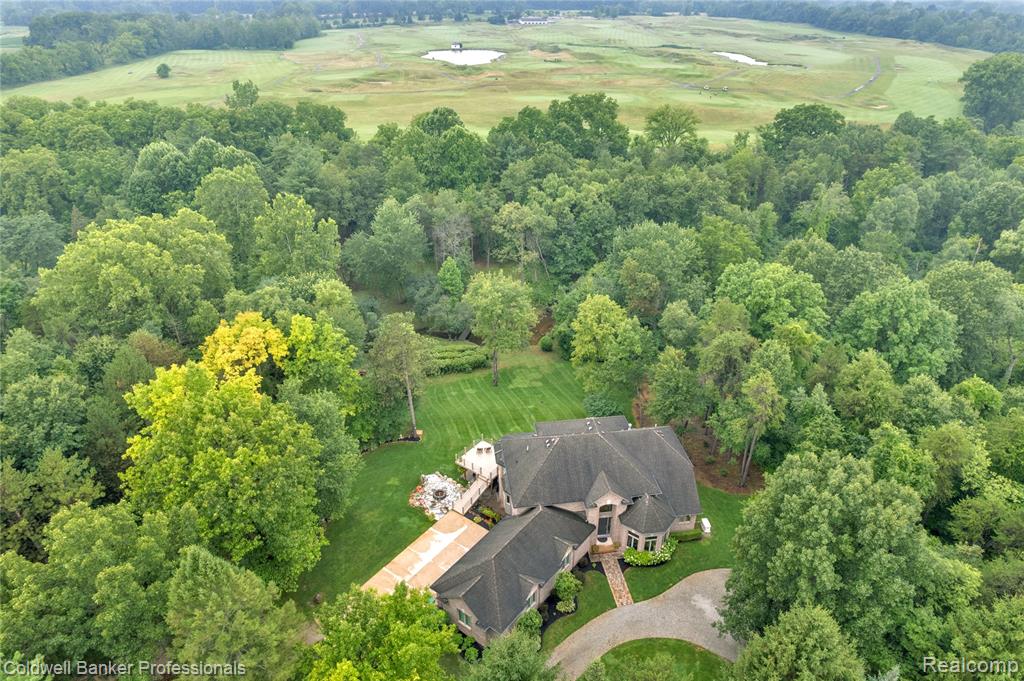 668 E Buell Road, Rochester, MI 48306 — Photo 47