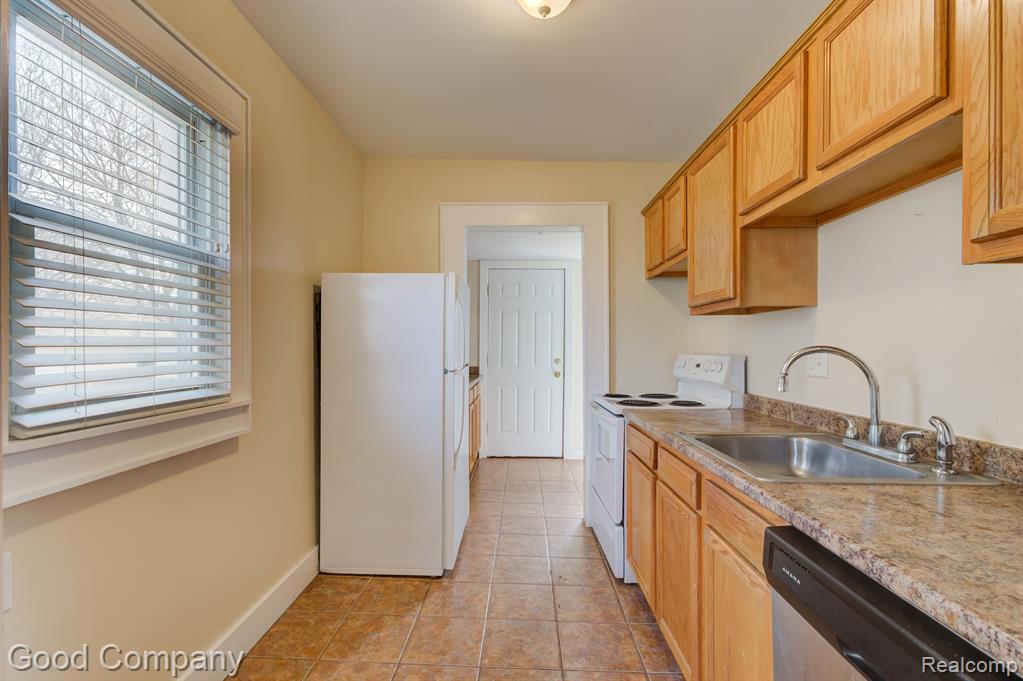 610 E Lewiston Avenue, Ferndale, MI 48220 — Photo 7
