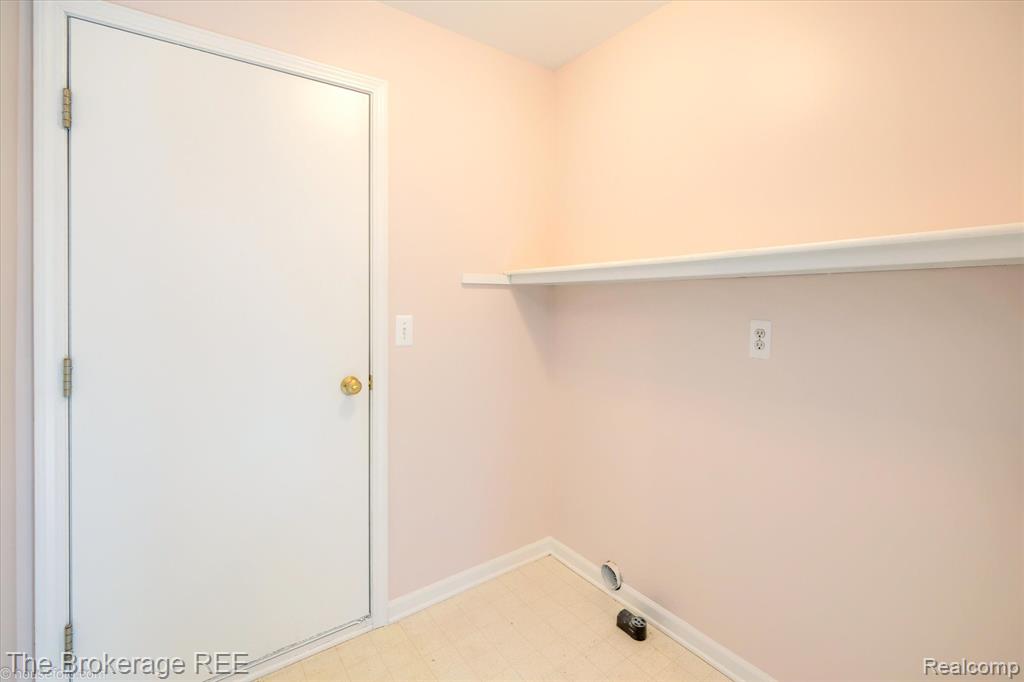 9446 Tiger Run Trail, Davison, MI 48423 — Photo 28