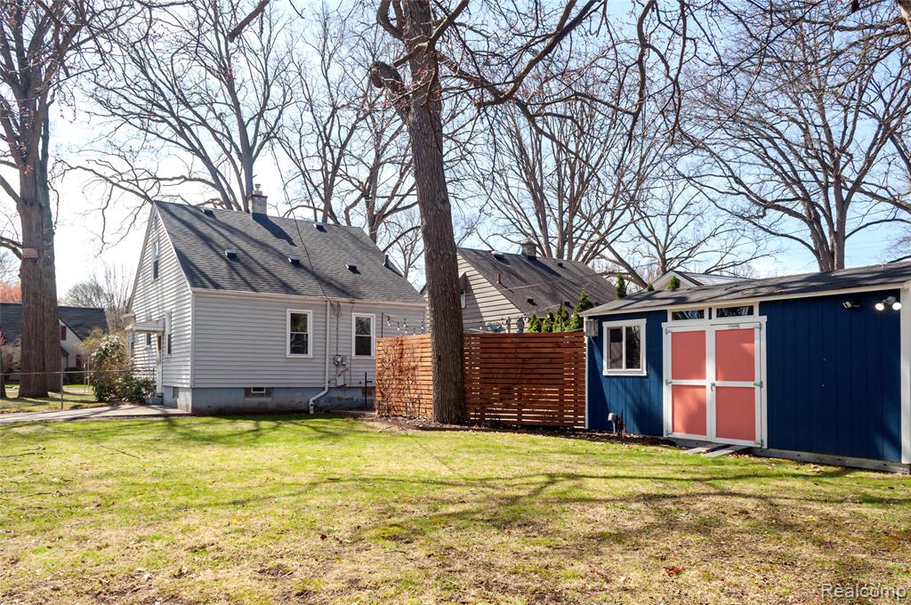 802 Catalpa Drive, Royal Oak, MI 48067 — Photo 31