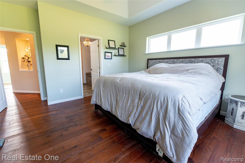 10125 Chase Lake Road, Fowlerville, MI 48836 — Photo 14