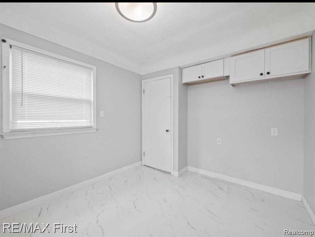 87 E PLEASANT Street, River Rouge, MI 48218 — Photo 9