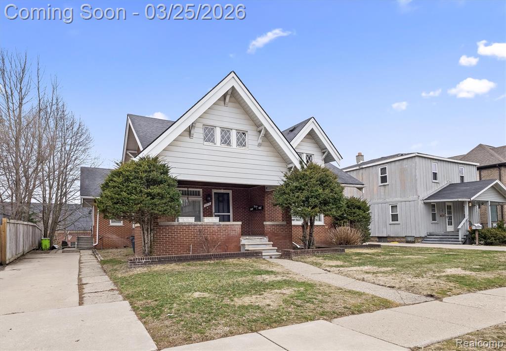 1117 N Oak Street, Rochester, MI 48307 — Photo 2