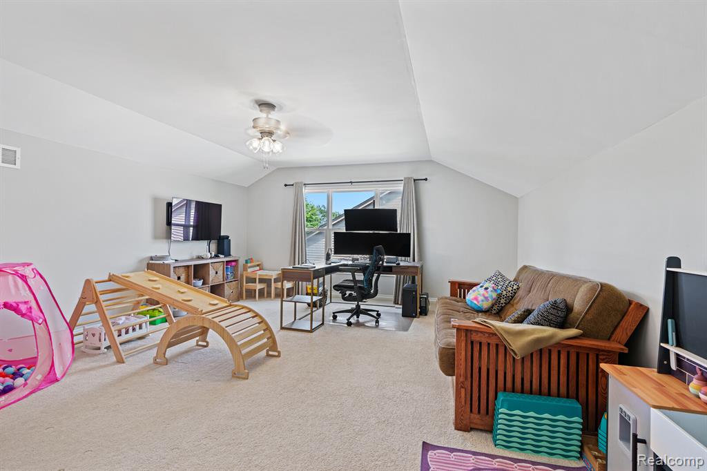 48073 Flatbush Circle, Macomb, MI 48042 — Photo 29