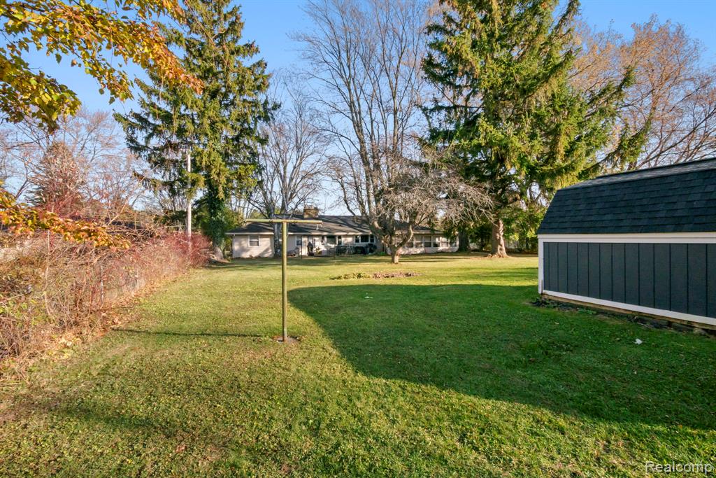 6736 Lakeshore Road, Lexington, MI 48450 — Photo 10