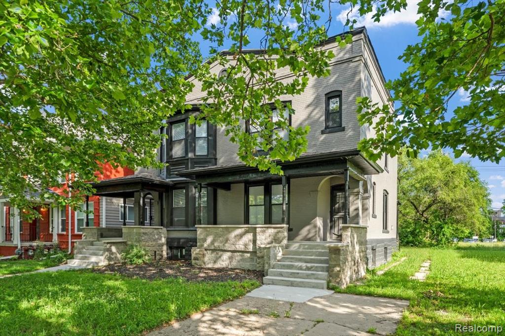 58 E Philadelphia Street E, Detroit, MI 48202 — Photo 3