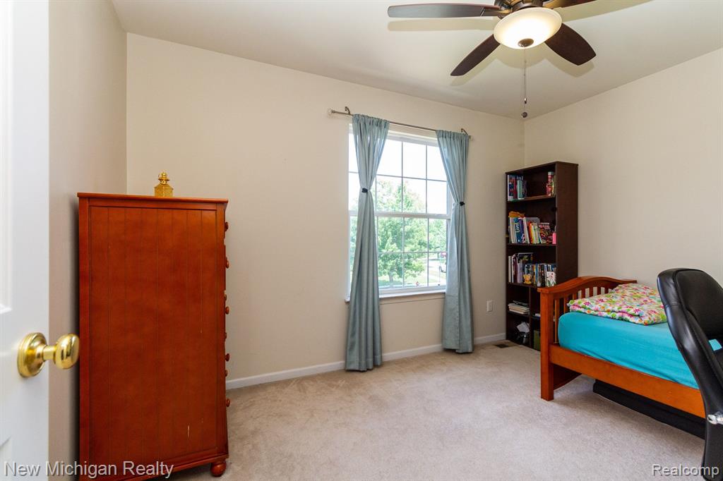 4898 WINDANCER Drive, Ypsilanti, MI 48197 — Photo 32