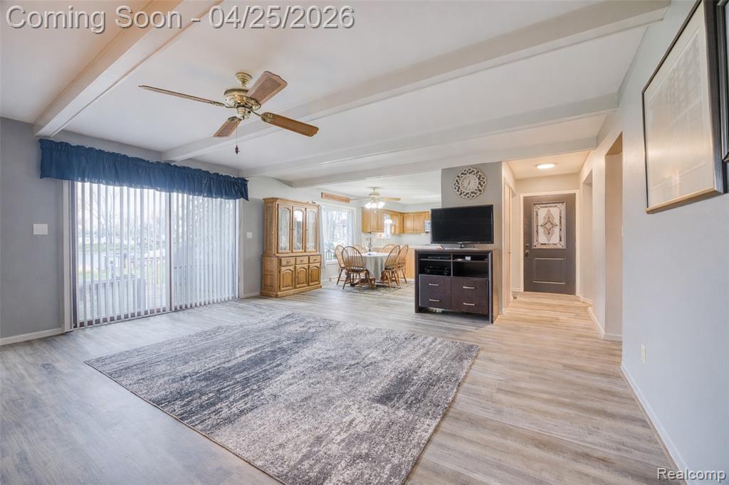 7461 Biscayne Avenue, White Lake, MI 48383 — Photo 11