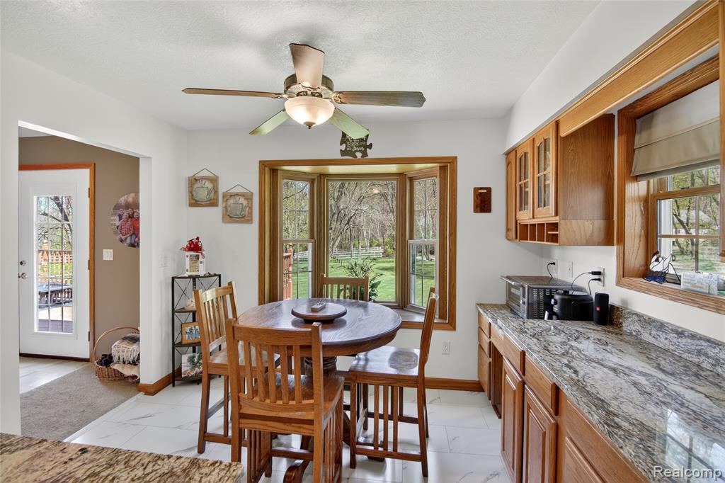 7233 Hague Avenue, Jackson, MI 49201 — Photo 11
