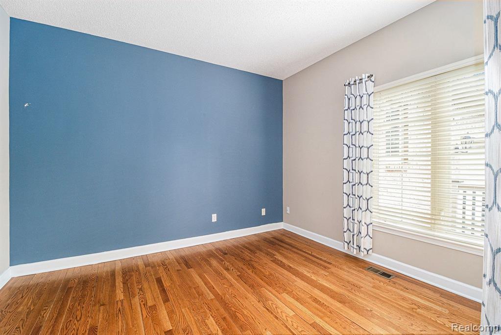 5245 MORET Court, Brighton, MI 48116 — Photo 13