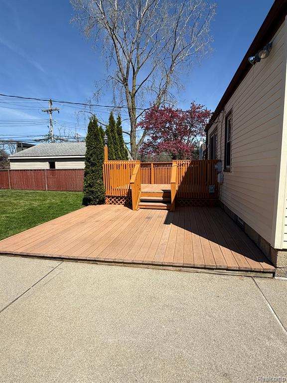 800 CAMBRIDGE Road, Berkley, MI 48072 — Photo 30