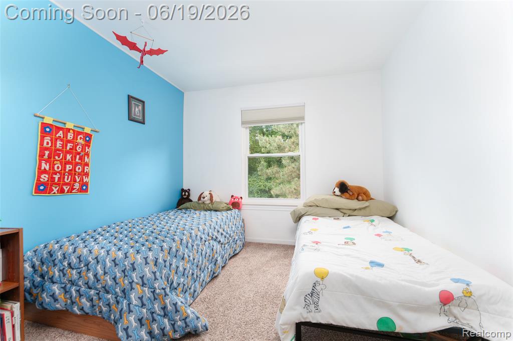 1021 Calpernia, Wixom, MI 48393 — Photo 20
