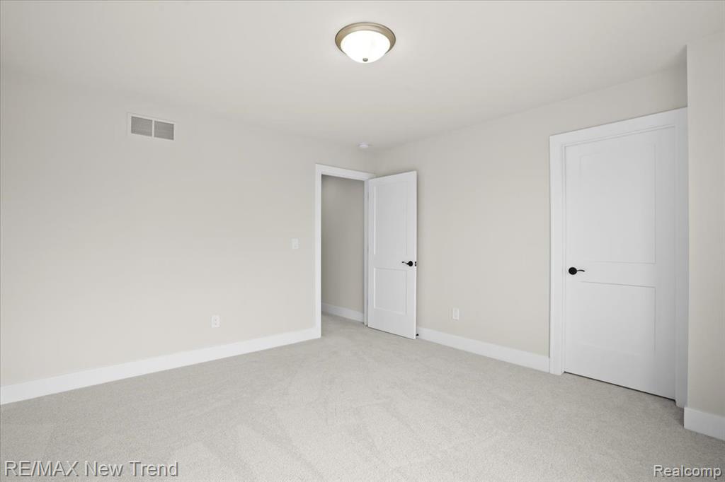 3022 E Theodore Street, Wixom, MI 48393 — Photo 28