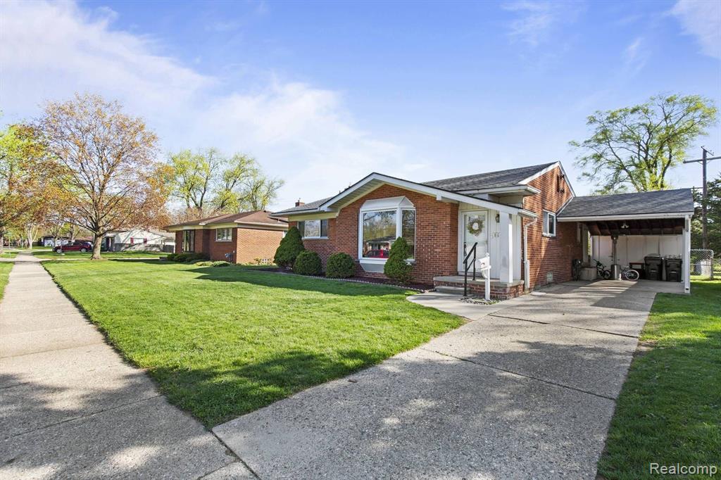 8681 STROM Drive, Sterling Heights, MI 48314 — Photo 4