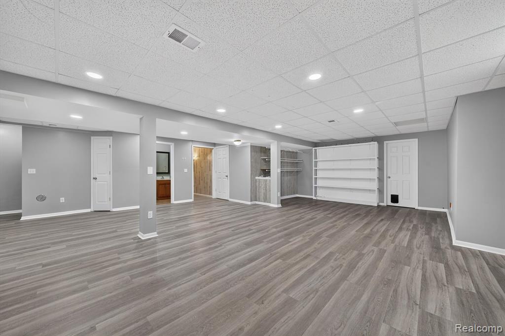 2011 Murray Street, Grand Blanc, MI 48439 — Photo 32