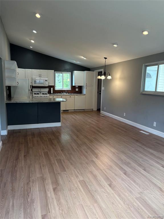 6167 Sonny Avenue, Flushing, MI 48433 — Photo 6