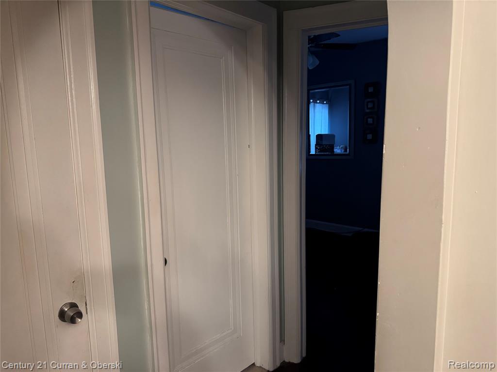 6919 Winthrop Street, Detroit, MI 48228 — Photo 6