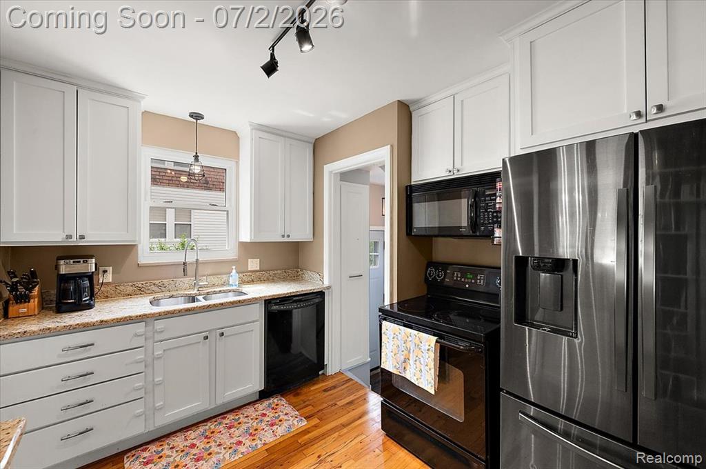 1706 Princeton Road, Berkley, MI 48072 — Photo 16