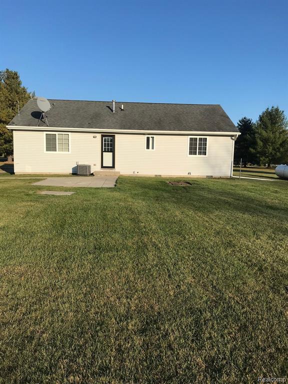 7511 State Road, Burtchville, MI 48059 — Photo 5