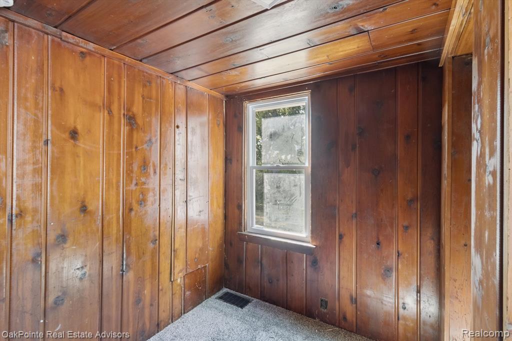 11429 Frey Court, Whitmore Lake, MI 48116 — Photo 24