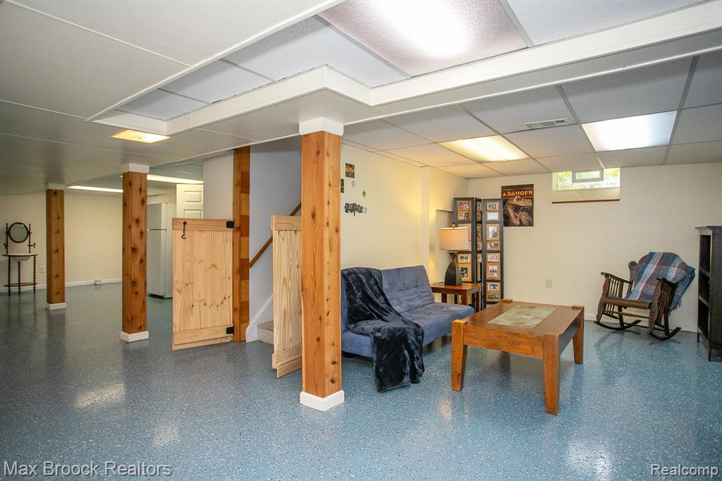 26725 Humber Street, Huntington Woods, MI — Photo 40